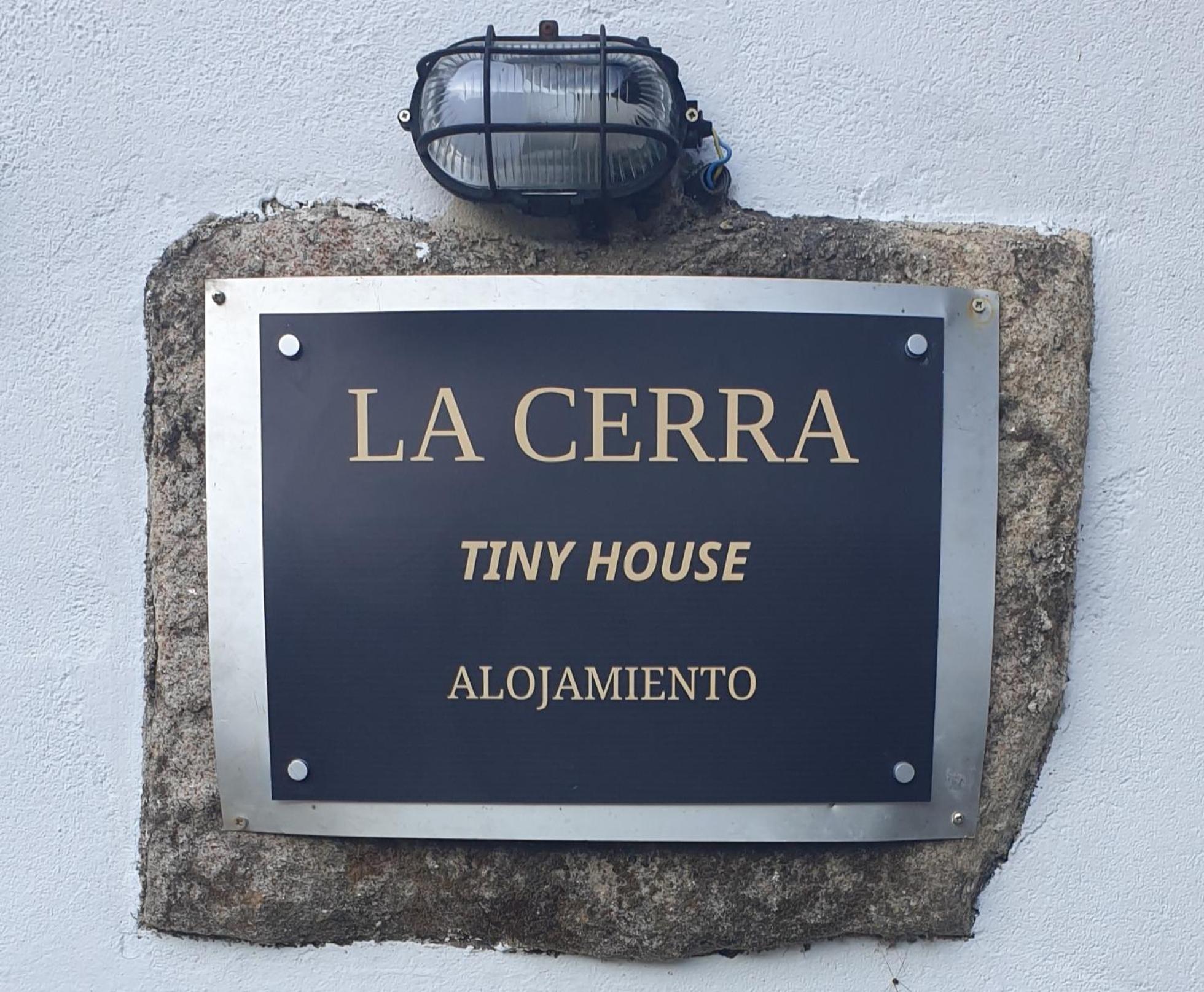 La Cerra -Tiny-House Apartment Mijares  Bagian luar foto